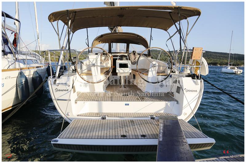 Book yachts online - sailboat - Bavaria Cruiser 41 - Ipanema - rent