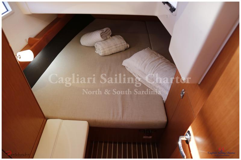 Book yachts online - sailboat - Bavaria Cruiser 41 - Ipanema - rent