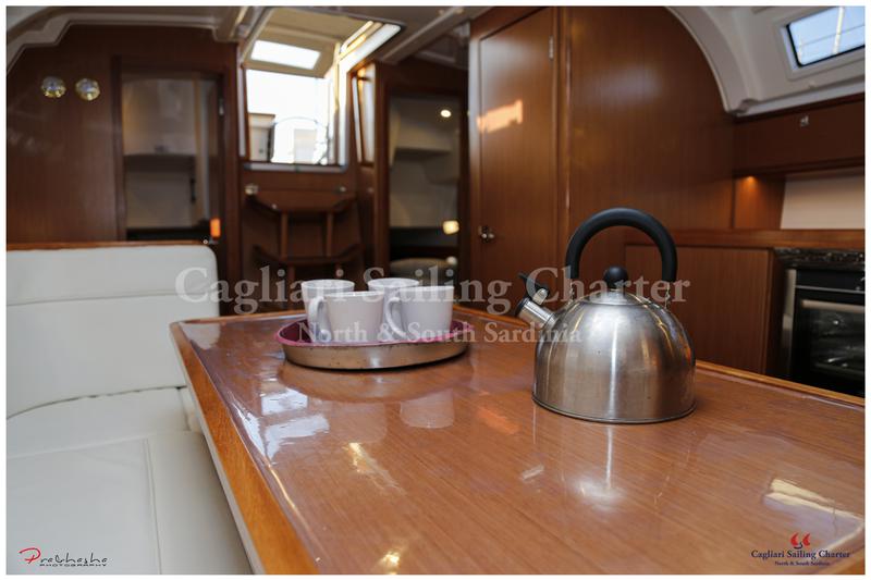 Book yachts online - sailboat - Bavaria Cruiser 41 - Ipanema - rent