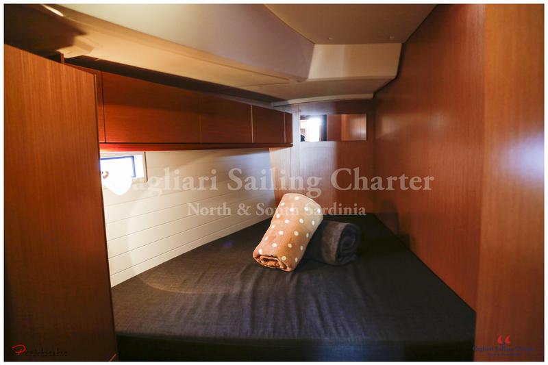 Book yachts online - sailboat - Bavaria Cruiser 46 - Masua - rent