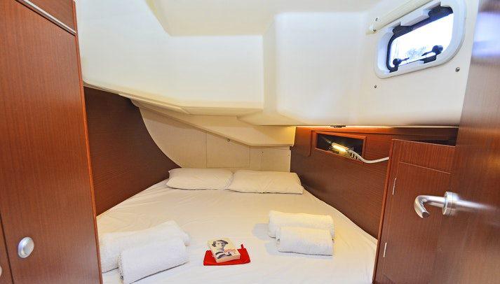 Book yachts online - sailboat - Hanse 445 - Helios - rent