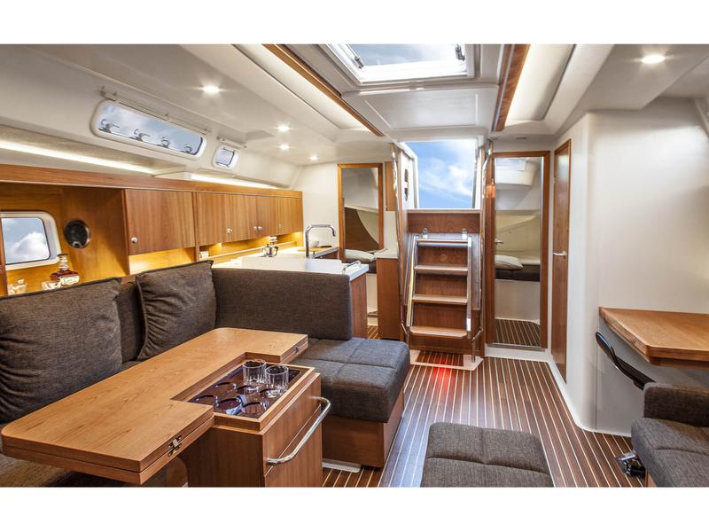 Book yachts online - sailboat - Hanse 445 - Helios - rent