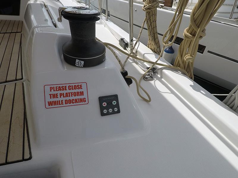 Book yachts online - sailboat - Dufour 430 GL - Magdalena - rent