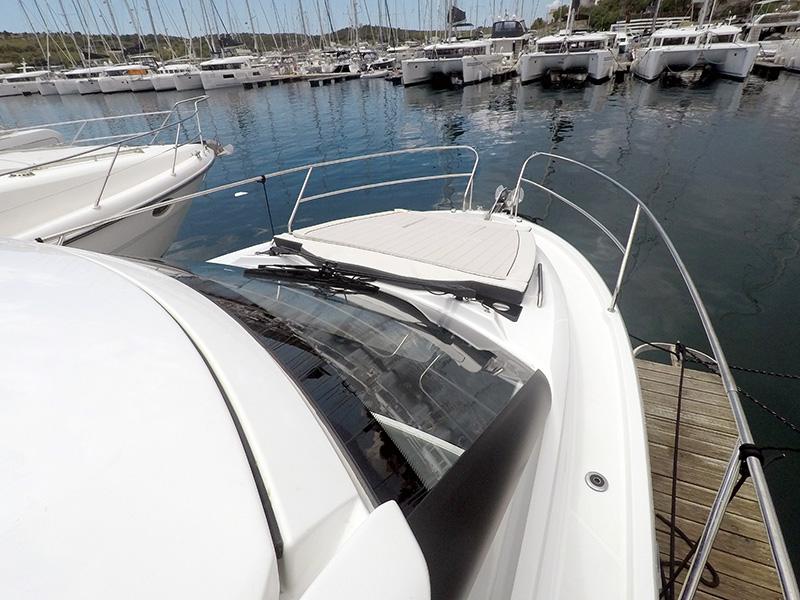 Book yachts online - motorboat - Leader 33 - Il Sogno - rent