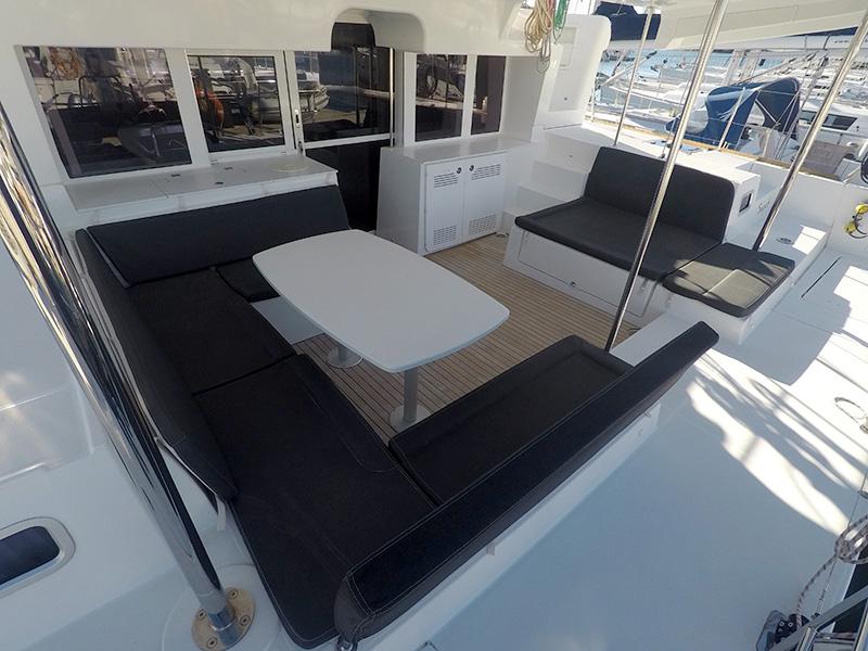 Book yachts online - catamaran - Lagoon 450 - Zuzo 2 - rent