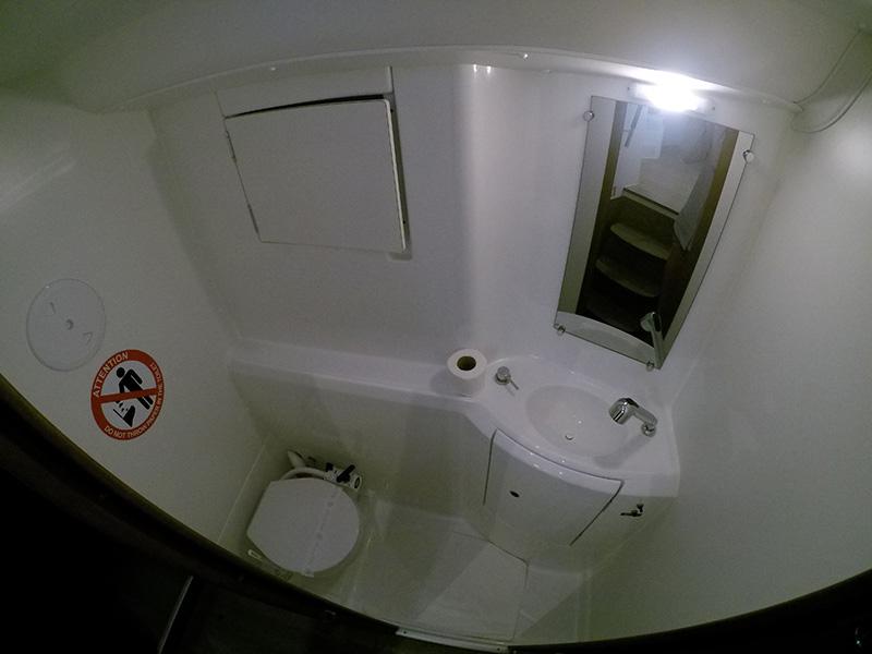 Book yachts online - catamaran - Lagoon 380 - Grey pearl (AC + generator) - rent