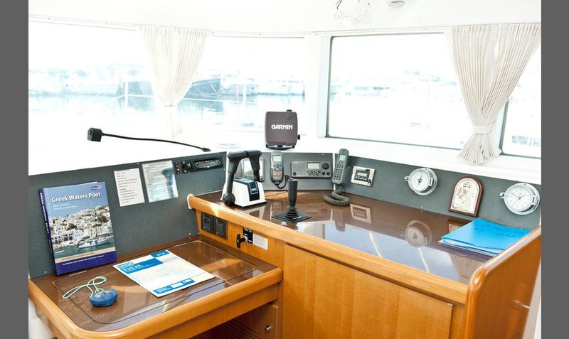 Book yachts online - catamaran - Lagoon 440 - SY_2032 - rent