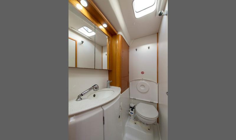 Book yachts online - catamaran - Lagoon 440 - SY_2032 - rent