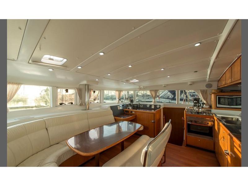 Book yachts online - catamaran - Lagoon 440 - SY_2032 - rent