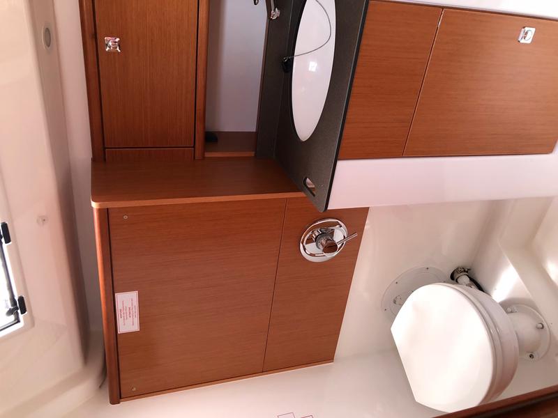 Book yachts online - sailboat - Bavaria 51 Cruiser_2018 - SY_2043 - rent