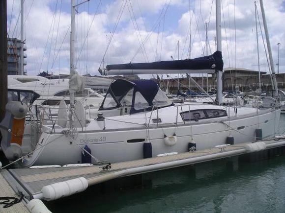 Book yachts online - sailboat - Oceanis 40_2009 - SY_2053 - rent