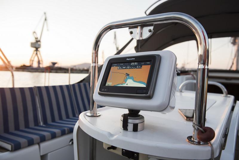 Book yachts online - sailboat - Sun Odyssey 44 i_2009_ - SY_2050 - rent