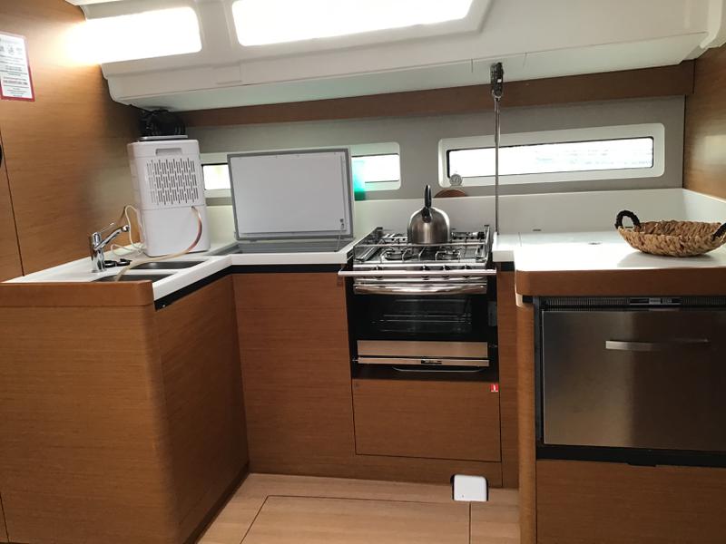 Book yachts online - sailboat - Sun Odyssey 490_2019 - SY_2051 - rent