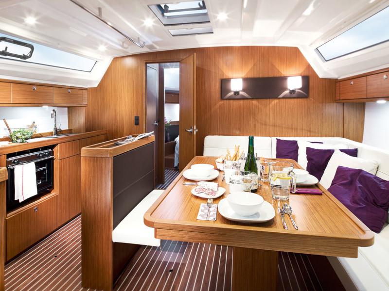 Book yachts online - sailboat - Bavaria Cruiser 46_2020 - SY_2099 - rent