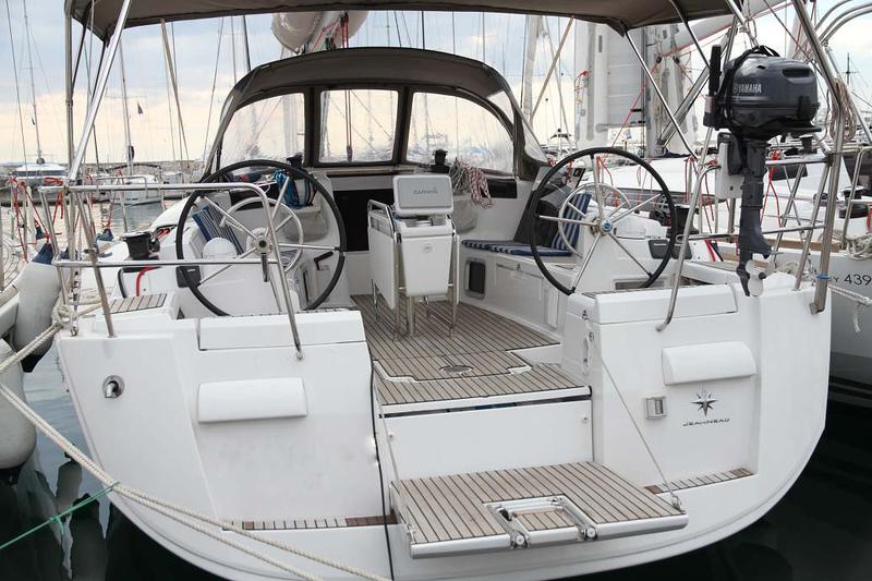 Book yachts online - sailboat - Sun Odyssey 439_2015 - SY_2046 - rent