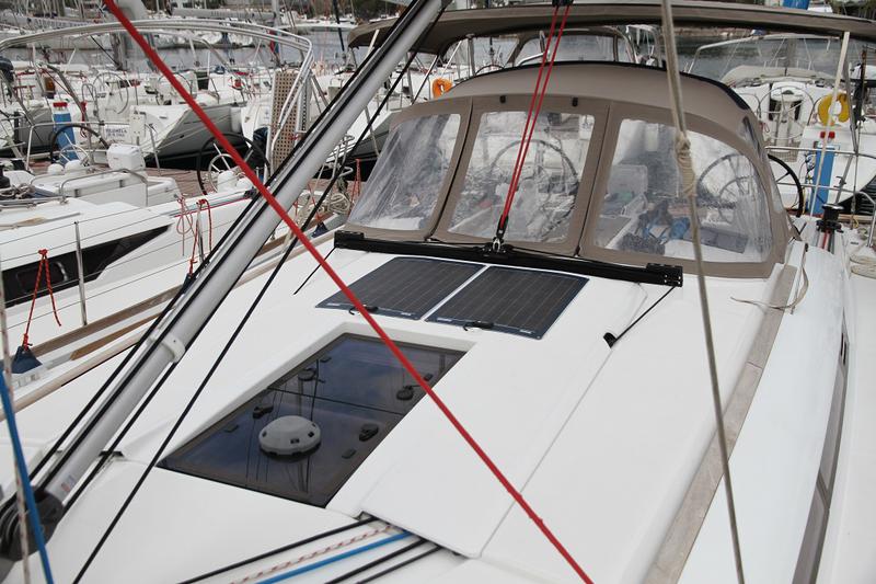 Book yachts online - sailboat - Sun Odyssey 439_2015 - SY_2046 - rent