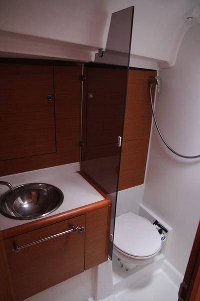 Book yachts online - sailboat - Sun Odyssey 439_2015 - SY_2046 - rent