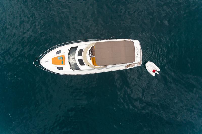 Book yachts online - motorboat - Sealine T 50 - Maja - rent