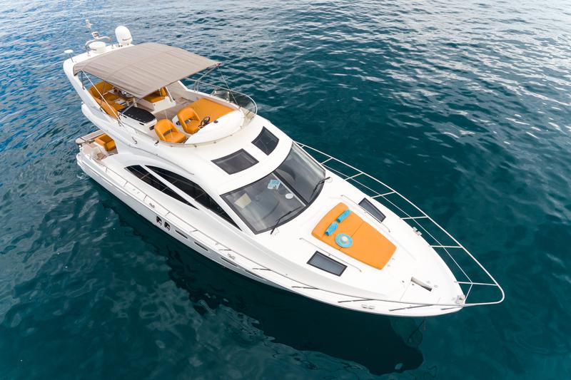 Book yachts online - motorboat - Sealine T 50 - Maja - rent