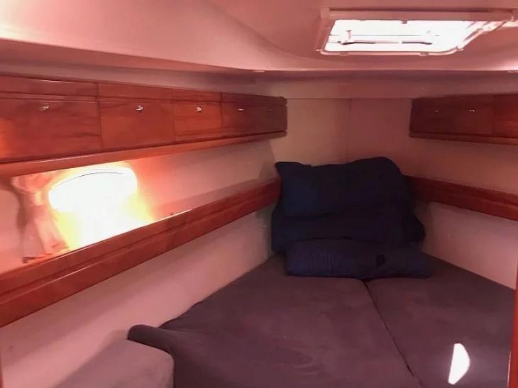 Book yachts online - sailboat - Bavaria 39 Cruiser - Anuschka - rent