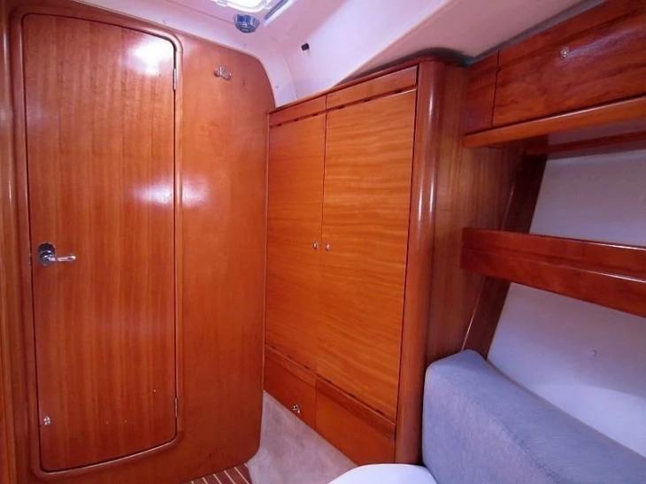 Book yachts online - sailboat - Bavaria 39 Cruiser - Anuschka - rent