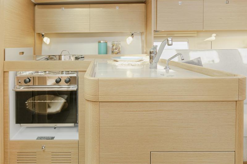 Book yachts online - sailboat - Dufour 360 Grand Large - Alqamar - rent