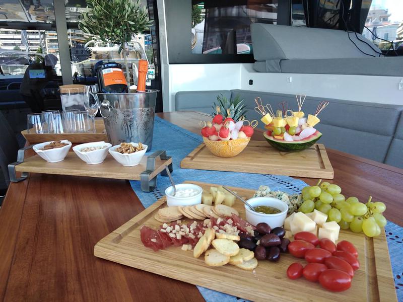 Book yachts online - catamaran - Lagoon 620 - Atlantis - rent