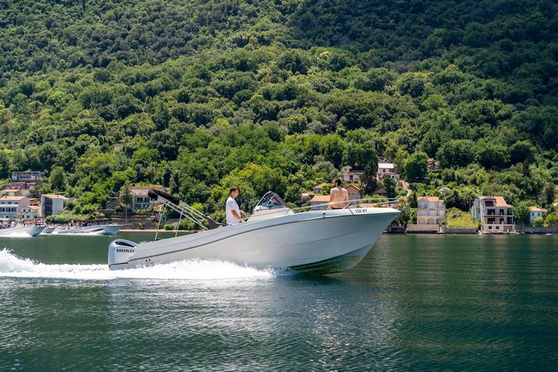 Book yachts online - motorboat - Atlantic 750 Open - Atlantic Marine Open 750 - rent
