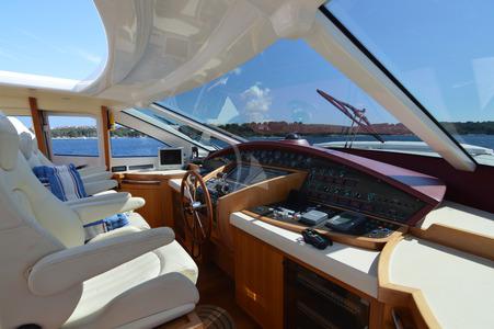 Book yachts online - motorboat - Dalla Pieta 86 - Sea Lady - rent