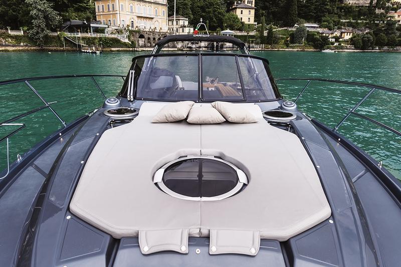 Book yachts online - motorboat - Cranchi Z35 - Alex Marty - rent