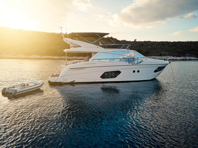 Book yachts online - motorboat - Absolute 50 Fly - VivaLaVida - rent