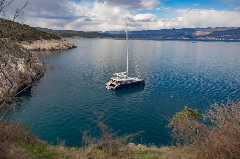 Book yachts online - catamaran - Sunreef 80 - Fantastic Too - rent