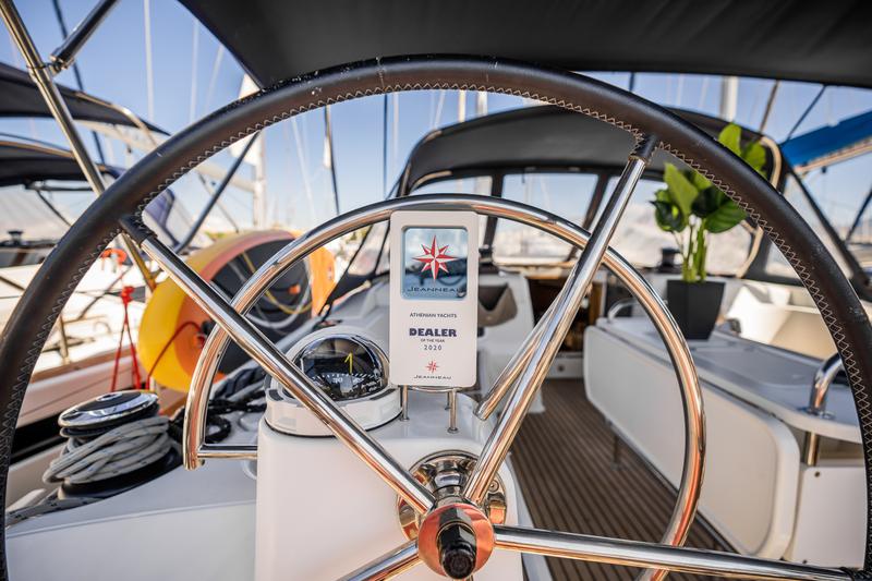 Book yachts online - sailboat - Sun Odyssey 519 - 5 cabs - MARYALIS - rent