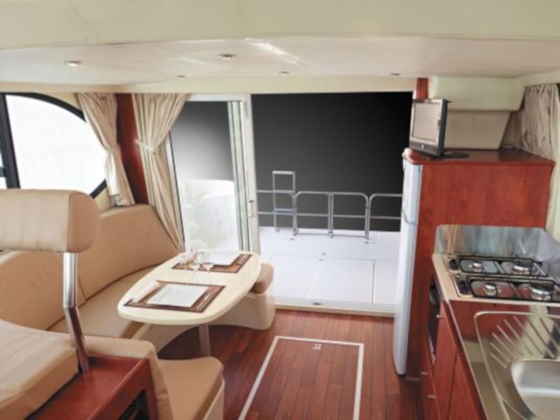 Book yachts online - motorboat - Estivale Quattro S - HARMONIE - rent