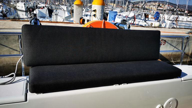 Book yachts online - catamaran - Lagoon 40 - Vaiana - rent