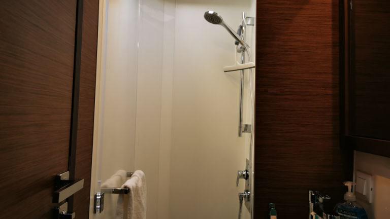 Book yachts online - catamaran - Lagoon 40 - Vaiana - rent