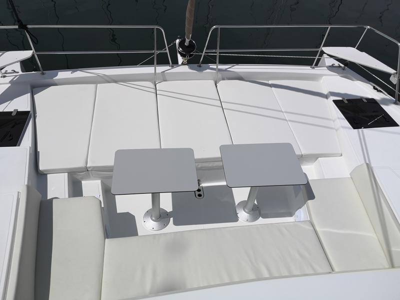 Book yachts online - catamaran - Bali 4.1-3 cab. ROLL MAINSAIL - LADY POLA  - rent