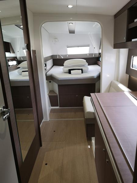 Book yachts online - catamaran - Bali 4.1-3 cab. ROLL MAINSAIL - LADY POLA  - rent