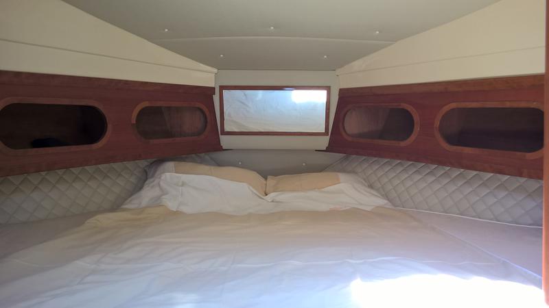 Book yachts online - motorboat - Damor 980 Fjera - Neja - rent