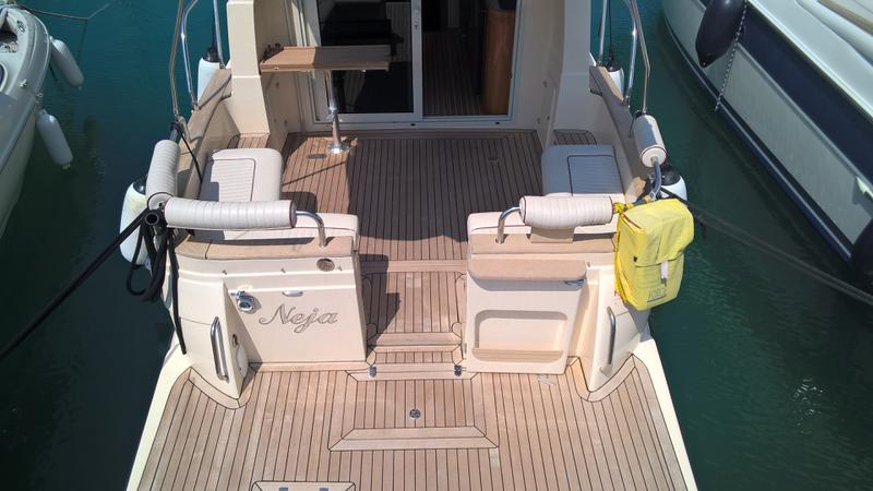 Book yachts online - motorboat - Damor 980 Fjera - Neja - rent