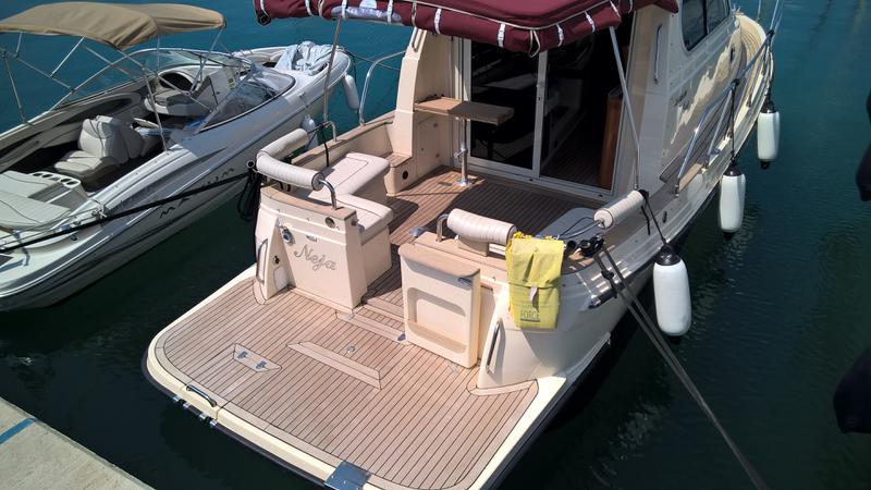 Book yachts online - motorboat - Damor 980 Fjera - Neja - rent