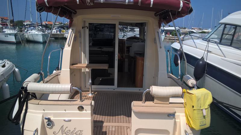 Book yachts online - motorboat - Damor 980 Fjera - Neja - rent