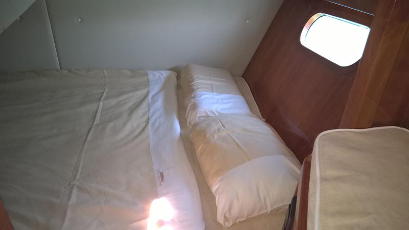 Book yachts online - motorboat - Damor 980 Fjera - Neja - rent