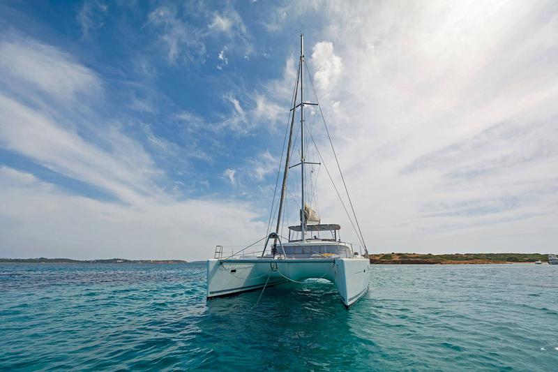 Book yachts online - catamaran - Lagoon 500 - Mystique I - rent