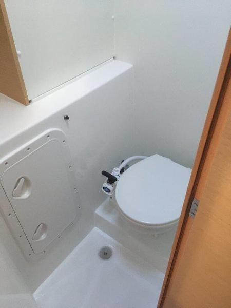 Book yachts online - catamaran - Lagoon 42 - Tidre - rent