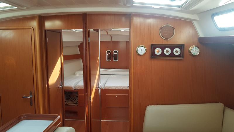 Book yachts online - sailboat - Cyclades 50.5 - Nisyros - rent