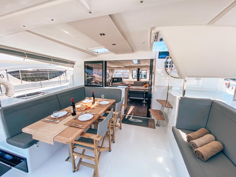 Book yachts online - catamaran - Lucia 40 ( INVENTER - SOLAR PANELS ) - SEA ENERGY IV - rent