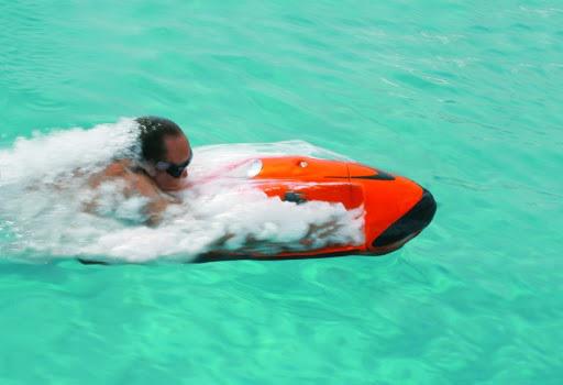 Book yachts online - motorboat - Uniesse 48 Open - M/Y ALMI - rent