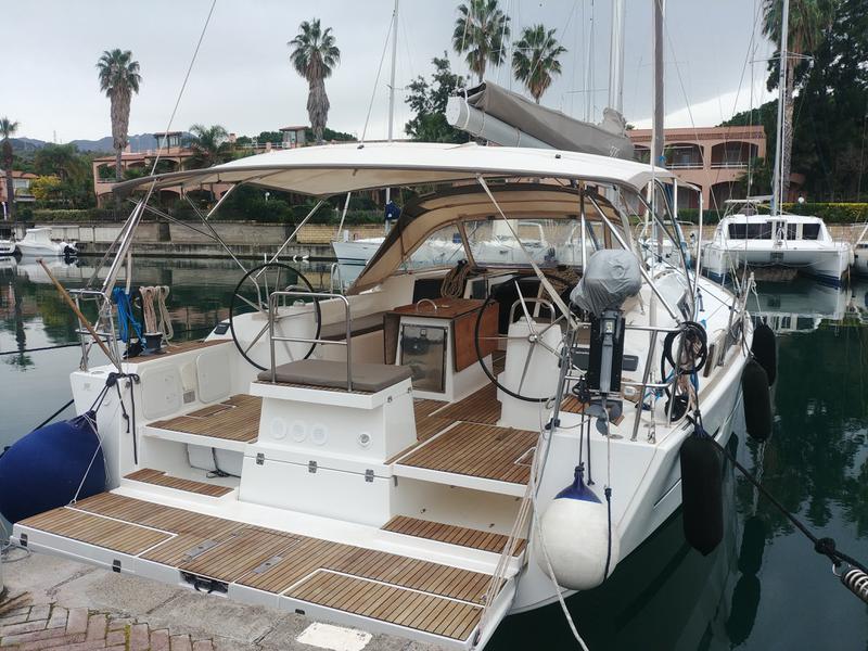 Book yachts online - sailboat - Dufour 500 Grand Large - Josephine - rent