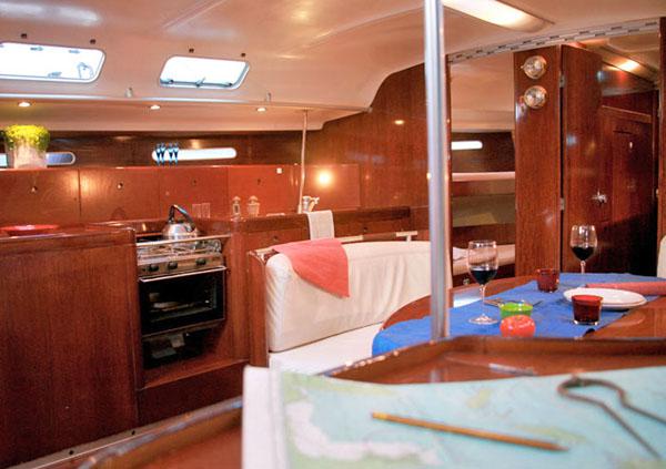 Book yachts online - sailboat - First 45 F5 - OINOH - rent